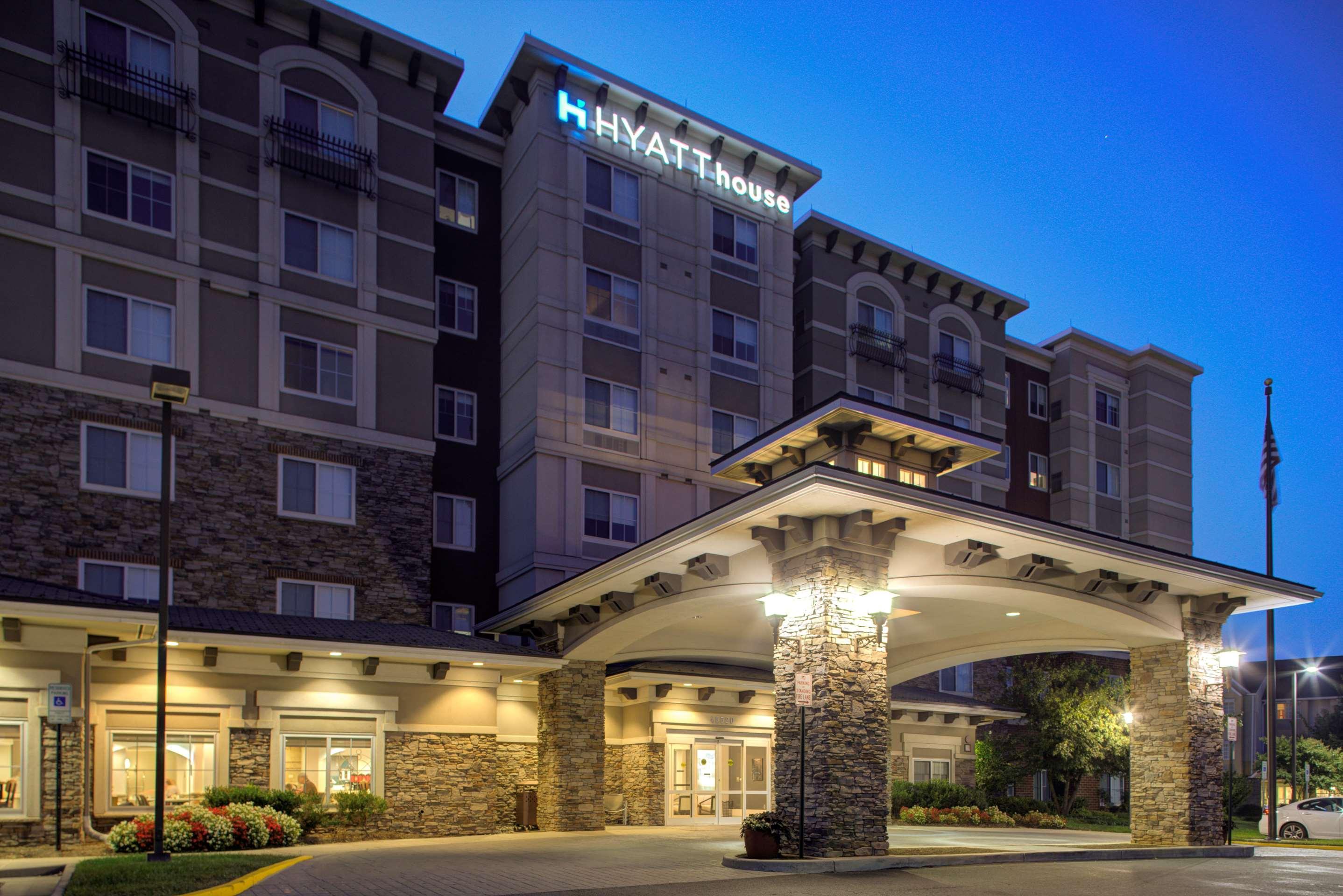 Hyatt House Sterling/Dulles Airport North Hotel Eksteriør billede